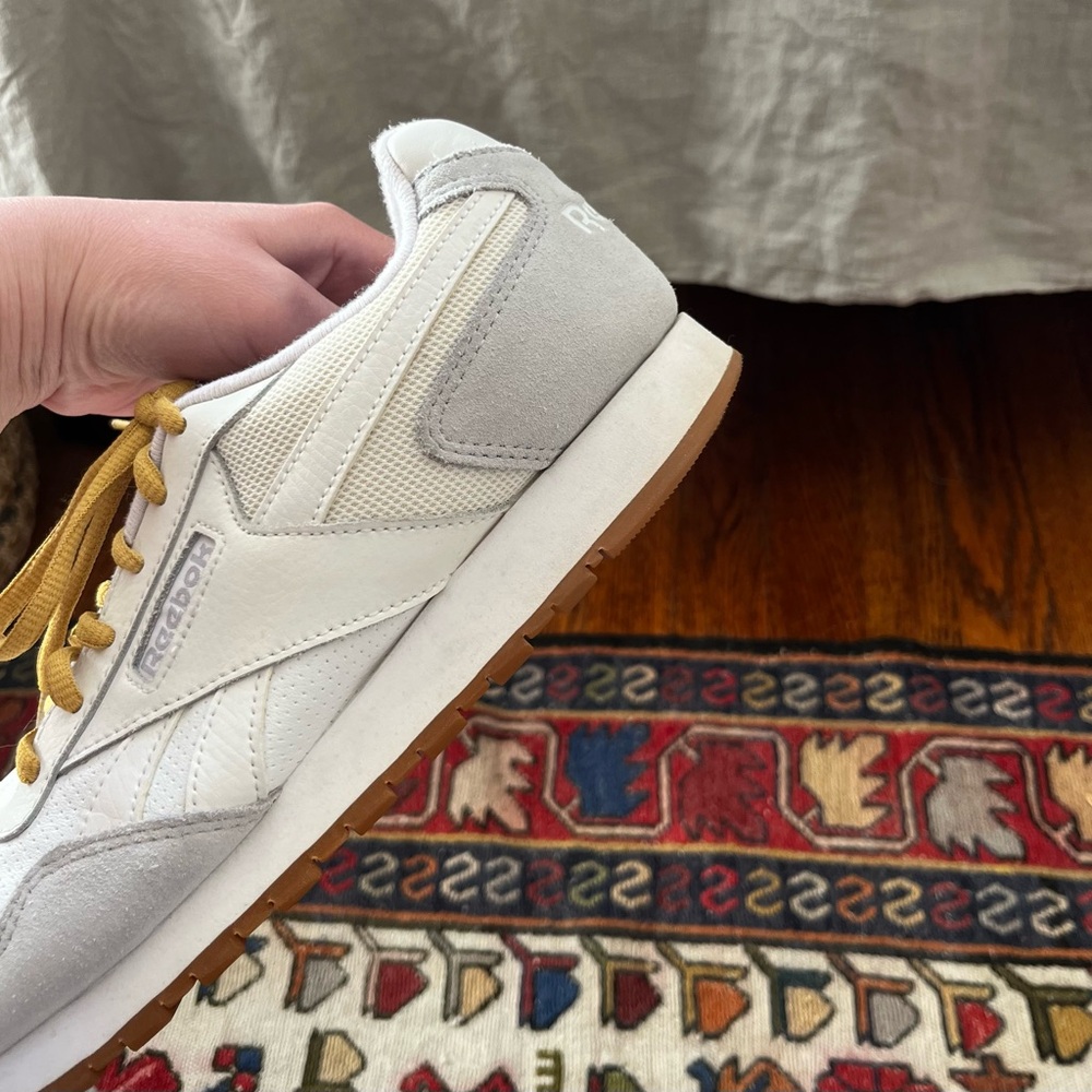 Reebok Classic Sneakers (Size 10) - Picture 9 of 9